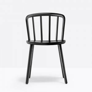Silla Nym 2830 de Pedrali. Sillas de diseño. Sillas de madera modernas.