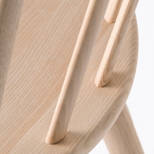 Silla Nym 2830 de Pedrali. Sillas de diseño. Sillas de madera modernas.