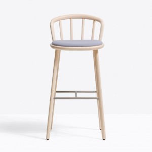 Taburete Nym 2838/2839 de Pedrali. Taburetes de diseño. Taburetes de madera.