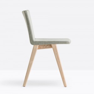 Silla Osaka 2810 de Pedrali. Sillas de diseño. Sillas de madera modernas.