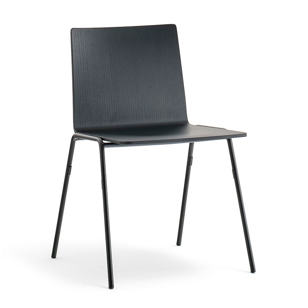 Silla Osaka 5711 de Pedrali. Sillas de diseño. Sillas modernas contract.
