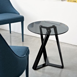 Mesa Auxiliar Millennium Redonda de Bontempi. Muebles modernos italianos.