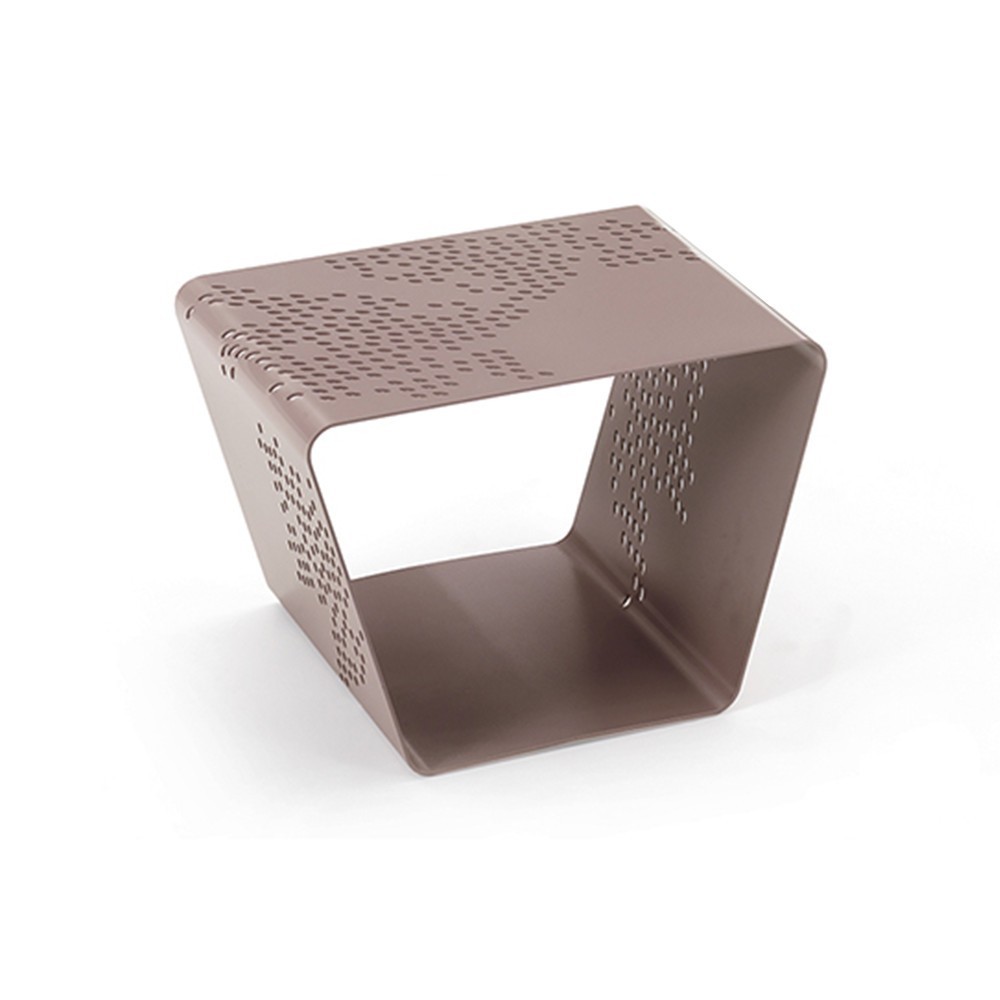 Mesa auxiliar o puf Pattern de Bontempi. Mesita auxiliar o puf salón comedor.