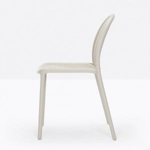 Silla Remind 3750 de Pedrali. Sillas de diseño. Sillas moderna de exterior.