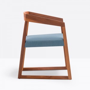 Sillón Sign 455 de Pedrali. Sillones de diseño moderno. Sillones contract.