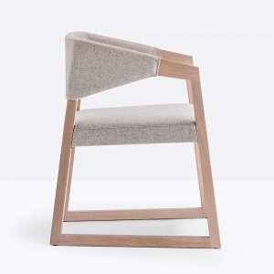 Sillón Sign 457 de Pedrali. Sillones de diseño. Sillones para hostelería.