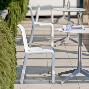 Silla Snow 300 de Pedrali. Sillas de diseño. Sillas de exteriore. Sillas de jardín.