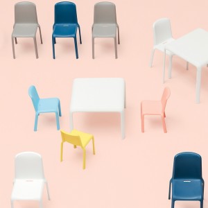 Silla Snow 303 de Pedrali. Muebles infantiles diseño. Sillas para niños.
