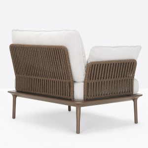 Sillón Reva Twist de Pedrali. Sillones de diseño. Sillones modernos de jardín.