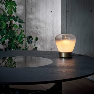 Lámpara Sobremesa Stone de Bontempi. Lámparas de sobremesa contemporáneas.