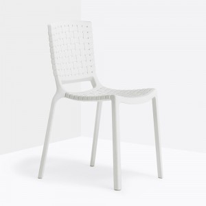 Silla Tatami 305 de Pedrali. Sillas de diseño. Silla de exterior modernas.