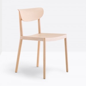Silla Tivoli 2800 de Pedrali. Sillas de diseño. Sillas modernas de madera.