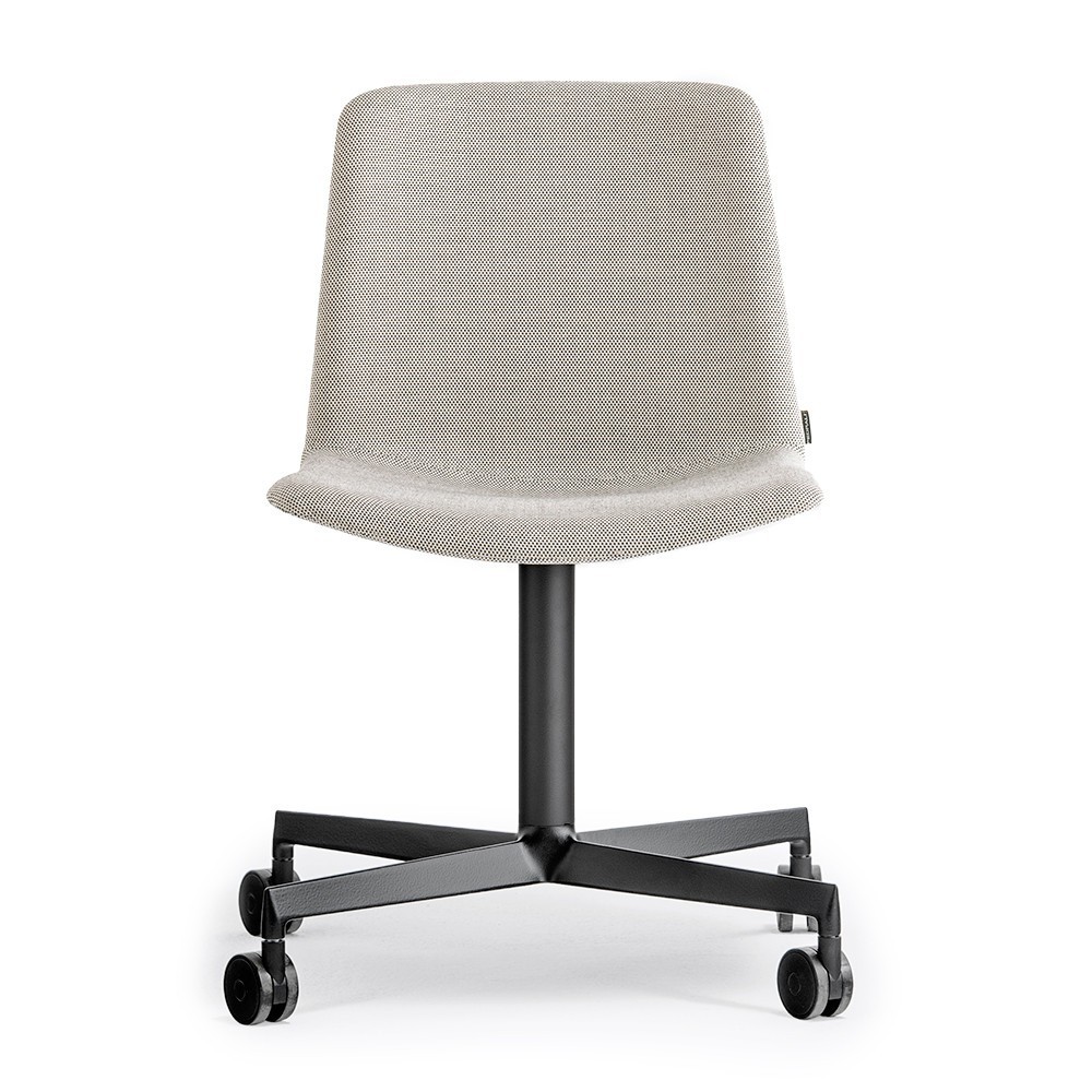 Silla giratoria Tweet 893/2 de Pedrali. Sillas de diseño. Sillas de oficina.