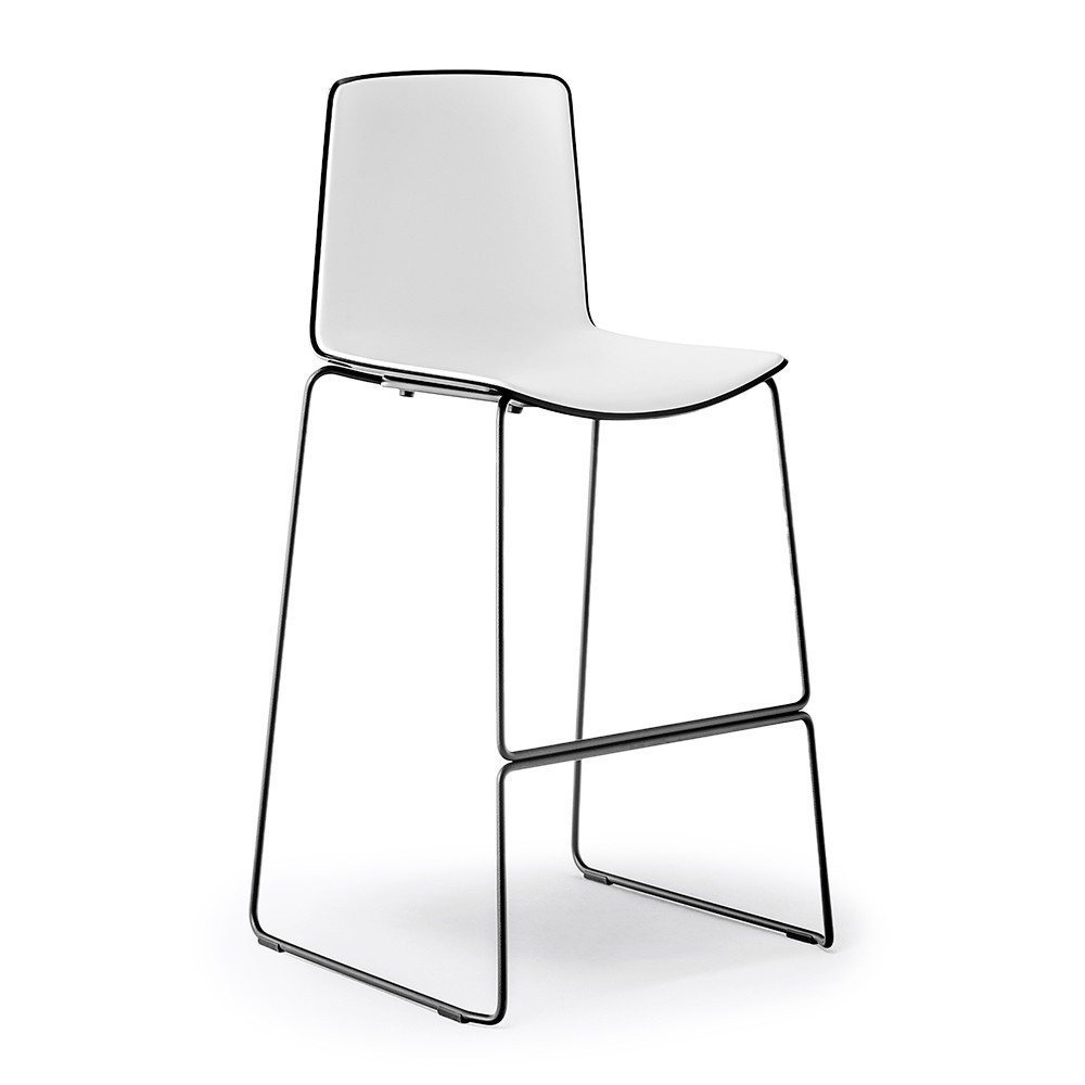 Taburete Tweet 899 de Pedrali. Taburetes de diseño. Taburetes modernos.
