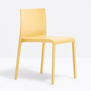 Silla Volt 670/673 de Pedrali. Sillas de diseño. Sillas modernas de exterior.