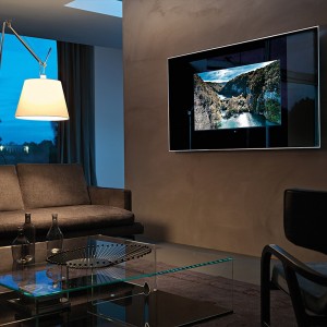 Espejo de pared Mirage TV de Fiam. Colección de espejos con televisión.