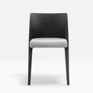 Silla Volt 671/3-2 de Pedrali. Sillas de diseño. Silla modernas para contract.
