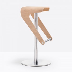 Taburete Woody 495/496 de Pedrali. Taburetes de diseño. Taburetes contract.