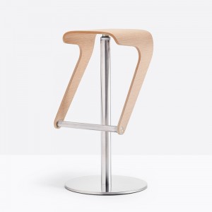 Taburete Woody 495/496 de Pedrali. Taburetes de diseño. Taburetes contract.