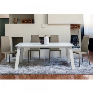Mesa Kalua Extensible Cristal  de Ingenia. Mesas extensibles para comedor.