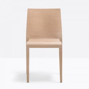 Silla Young 420/421 de Pedrali. Sillas de diseño. Sillas de madera modernas.
