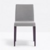 Silla Young 423/424 de Pedrali. Sillas de diseño. Sillas modernas tapizadas.