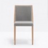 Silla Young 423/424 de Pedrali. Sillas de diseño. Sillas modernas tapizadas.