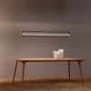 Lámpara suspensión Kontorno aluminio de Vibia. Tienda online de lámparas modernas.