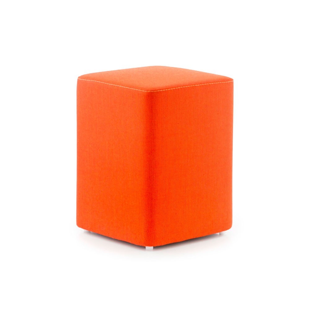 Pouf Wow 320/4/1 de Pedrali. Poufs de diseño. Poufs modernos contract.