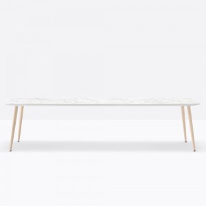 Mesa Babila de Pedrali. Mesas de diseño italiano. Mesas modernas de comedor.