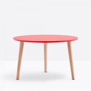 Mesa auxiliar Malmö Madera de Pedrali. Mesas auxiliares de diseño moderns.