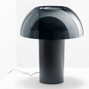 Lámpara sobremesa Colette de Pedrali. Lámparas de diseño. Lámparas de exterior.