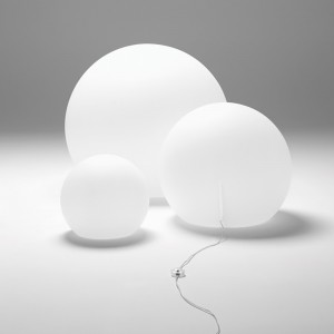 Lámpara suelo Happy Apple de Pedrali. Lámparas de diseño. Lámparas LED.