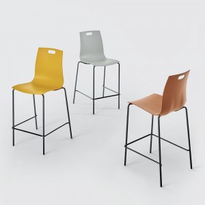 El taburete Olly  Outdoorde Ingenia es ideas para terrazas, jardines o patios.
