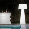 Lámpara pie Time out de Pedrali. Lámparas de diseño. Lámparas de exteriores.