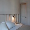 Lámpara aplique Pin de Vibia. Lámparas modernas ideales para salones. 