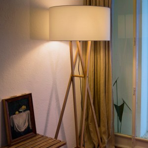 Lámpara pie Cala de Marset. Tienda online de lamparas de diseño moderno.
