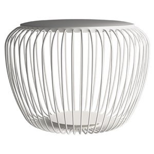Lámpara suelo Meridiano de Vibia. Diseño moderno de iluminación exterior.