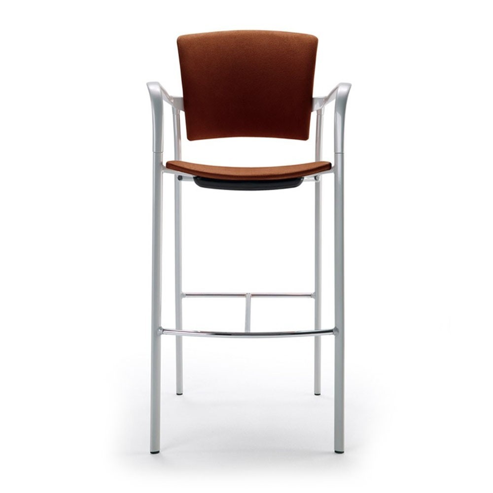 Taburete Eina Tapizado de Enea. Taburete ideal para bar o cocina.