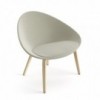 Butaca Adell Madera Arper. Butacas de diseño moderno para interiores.