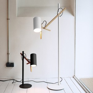 Lámpara Scantling pie de Marset. Lámparas modernas. Lámpara de interior.