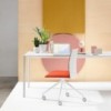 Mesa Nuur rectangular Arper. Mesas de diseño para oficinas y hogar.