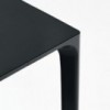 Mesa Nuur rectangular Arper. Mesas de diseño para oficinas y hogar.