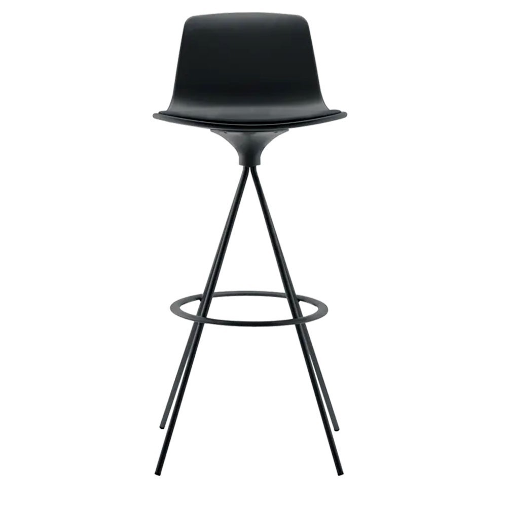 Taburete Lottus de Enea. Mueble giratorio en base de acero lacado.