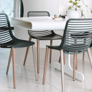 Silla Mini Wood de Casprini. Sillas modernas. Muebles de diseño italiano.