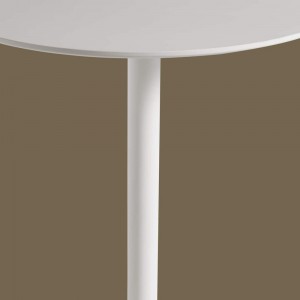 Mesa Alta elegante Iron de Enea. Diseño para cualquier ambiente.