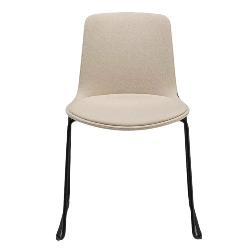 Silla Lottus patín tapizado Enea. Mobiliario de diseño para interiores.
