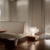 Lámpara Accordéon sobremesa de Slamp. Elegante diseño de Marc Sadler.