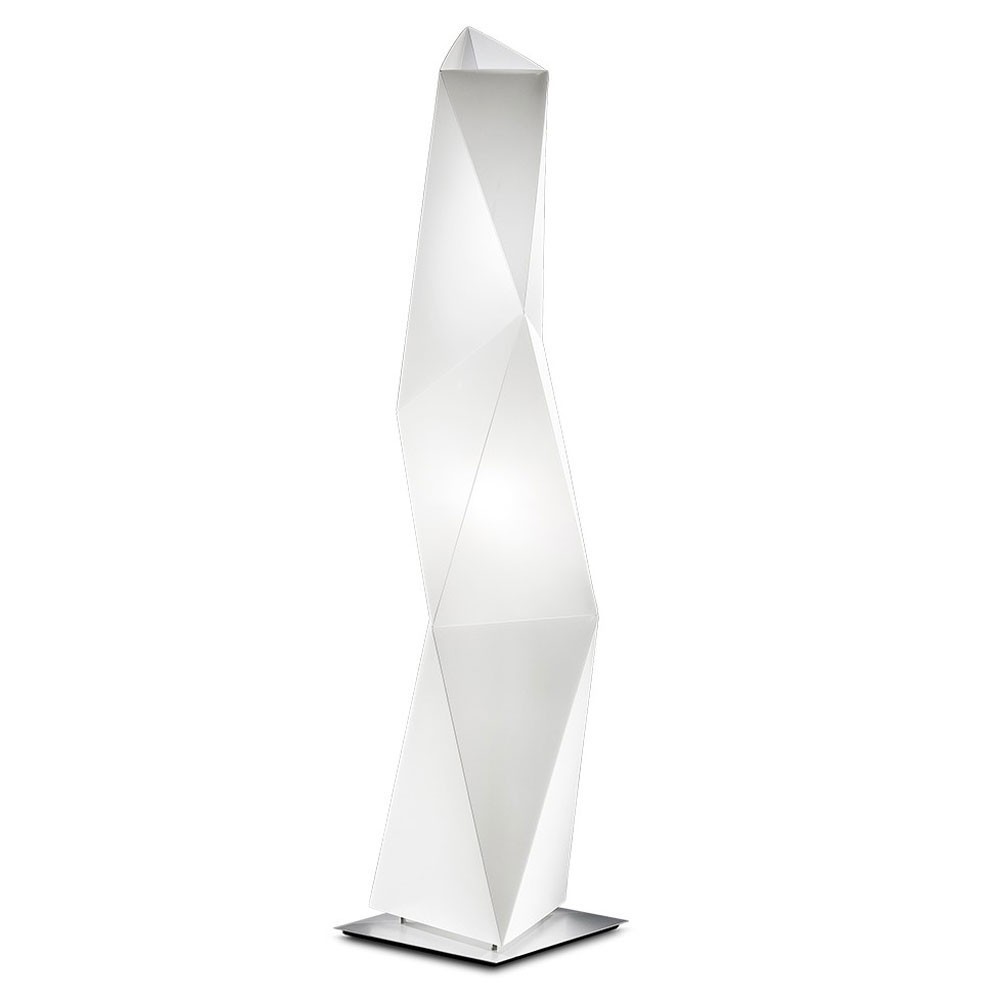 Lámpara de pie Diamond de Slamp. Un toque italiano que aporta elegancia.