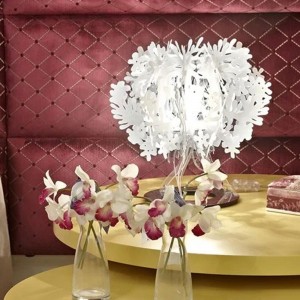 Lámpara sobremesa Fiorellina Slamp. Moderno diseño que otorga elegancia.